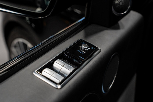 Land Rover Range Rover 3.0 TDV6 Autobiography *Meridian / Panoramadak / Stoelventilatie / Massage / Standkachel / Carplay / Head-up