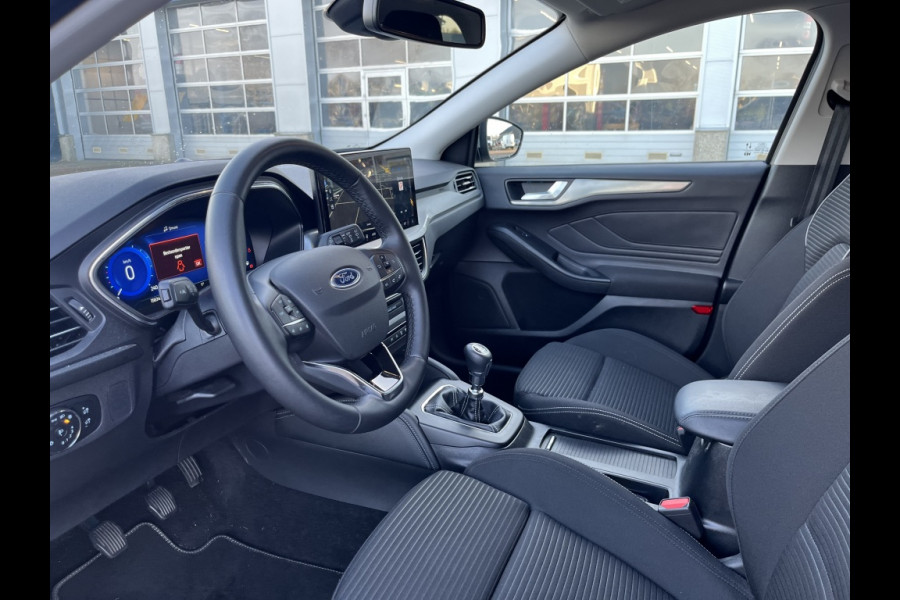 Ford FOCUS Wagon 1.0 EBH Titanium X