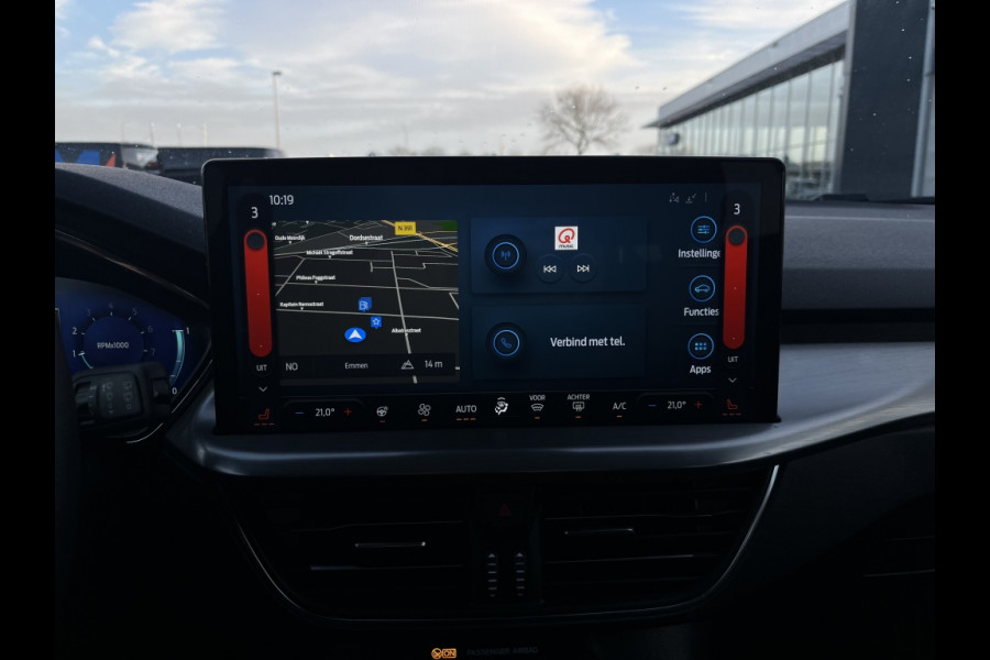 Ford FOCUS Wagon 1.0 EBH Titanium X