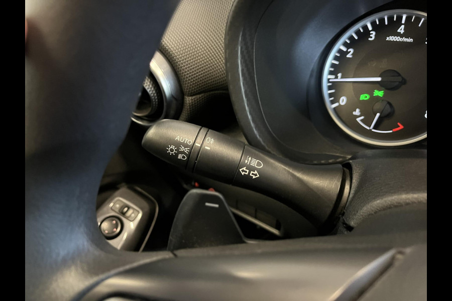 Nissan Juke 1.0 DIG-T Aut. Business Edition Navigatie Apple Carplay/ Android Auto Camera Cruise Control Parkeersensoren achter Airco