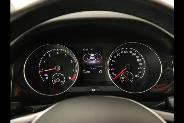 Volkswagen Golf Sportsvan 1.5 TSI Highline Edition | Stoelverwarming | Trekhaak | Massage | Camera | Carplay | Full LED | Adaptive cruise | Navigatie | Climate control