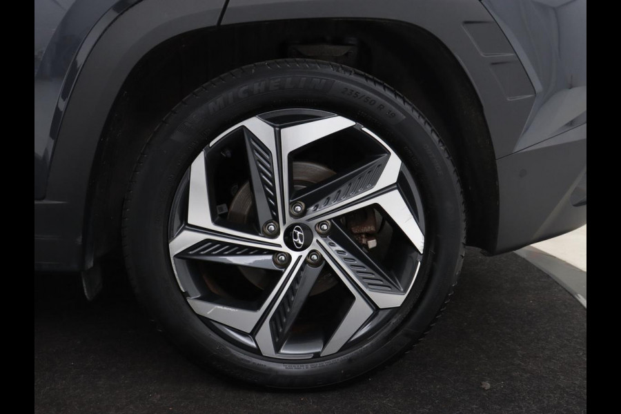 Hyundai Tucson 1.6 T-GDI PHEV Premium Sky 4WD | Panoramadak | Stoelventilatie | Leder | 360 Camera | Krell Audio | Adaptive cruise | Achterbankverwarming | Carplay | Memory | Plug In