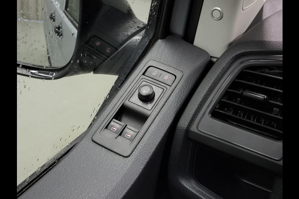 Volkswagen Transporter 2.0TSI 150pk L2/H1 Benzine!