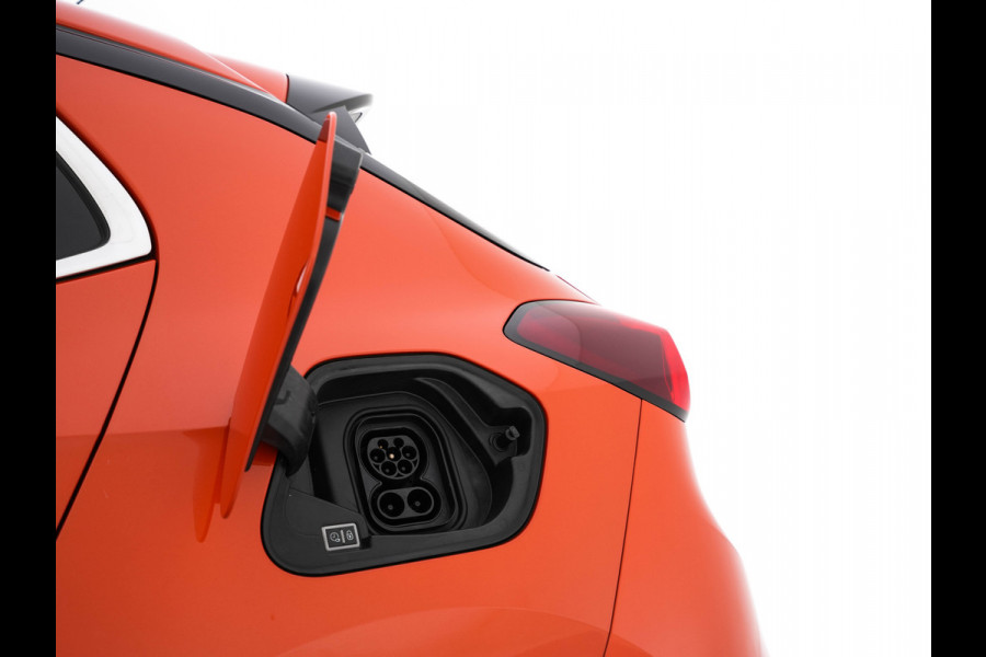 Opel CORSA-E Elegance 50 kWh [ 3-Fase ] {SOH-94%} (INCL-BTW) Aut. *FULL-LED | DIGI-COCKPIT | LEATHER-MICROFIBRE | NAVI-FULLMAP |  CAMERA | CARPLAY | ECC | KEYLESS | CRUISE | DAB | LANE-ASSIST | PDC | SPORT-SEATS | PRIVACY-GLASS | 16"ALU*