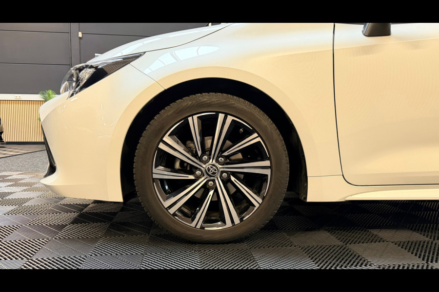 Toyota Corolla 1.8 Hybrid Business Plus BTW|AUTOMAAT|KEYLESS|CAMERA|LED|DEALERONDERHOUDEN|NAP|NLAUTO|HALF LEDER|TREKHAAK|STOELVERW
