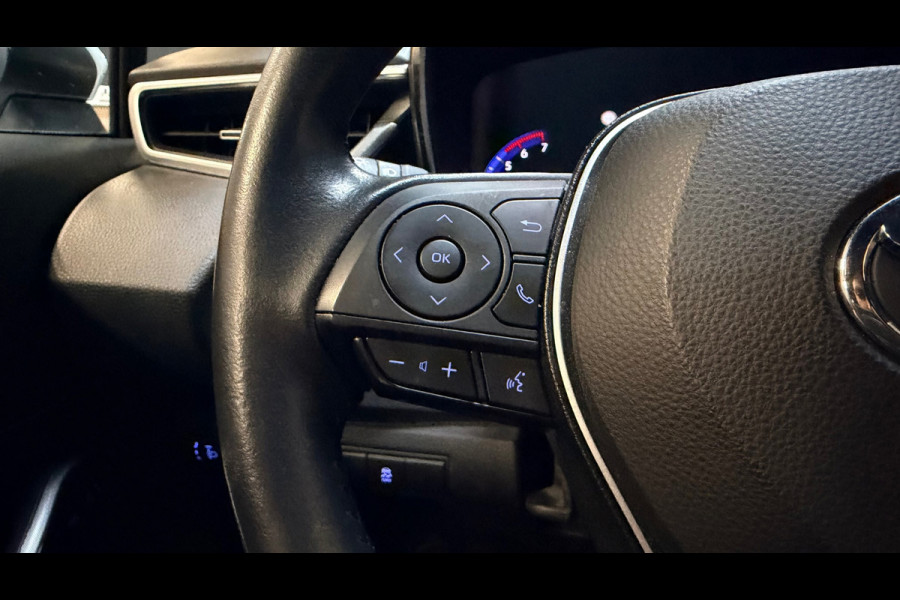 Toyota Corolla 1.8 Hybrid Business Plus BTW|AUTOMAAT|KEYLESS|CAMERA|LED|DEALERONDERHOUDEN|NAP|NLAUTO|HALF LEDER|TREKHAAK|STOELVERW