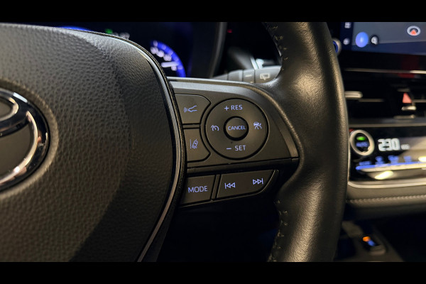 Toyota Corolla 1.8 Hybrid Business Plus BTW|AUTOMAAT|KEYLESS|CAMERA|LED|DEALERONDERHOUDEN|NAP|NLAUTO|HALF LEDER|TREKHAAK|STOELVERW