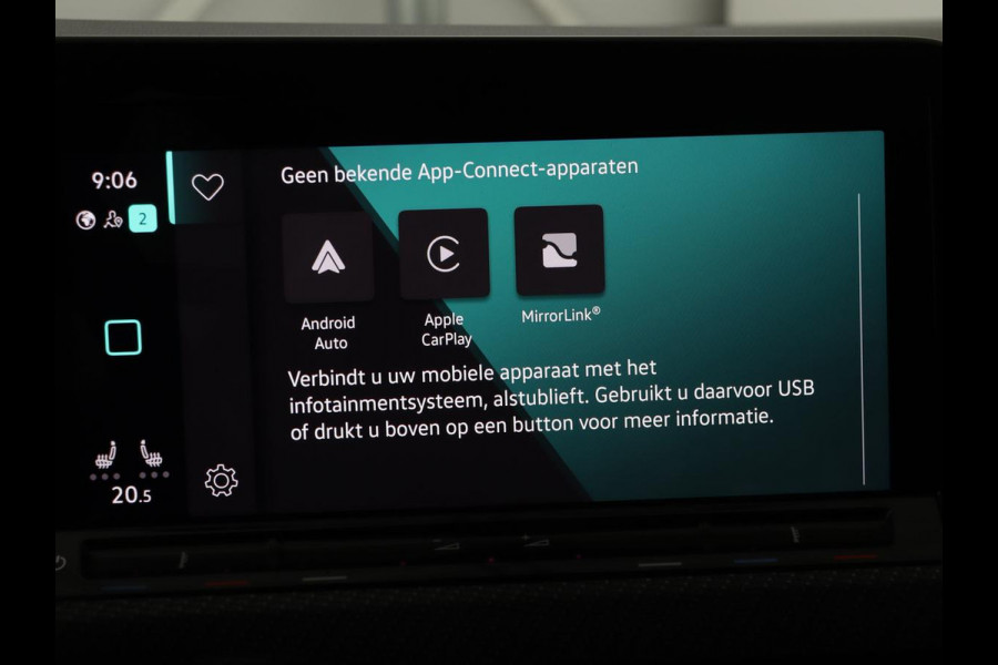 Volkswagen Golf 1.5 eTSI R-Line | Stoel & stuurverwarming | Camera | Sportstoelen | Sfeerverlichting | Digital Cockpit | Carplay | Adaptive cruise | Full LED