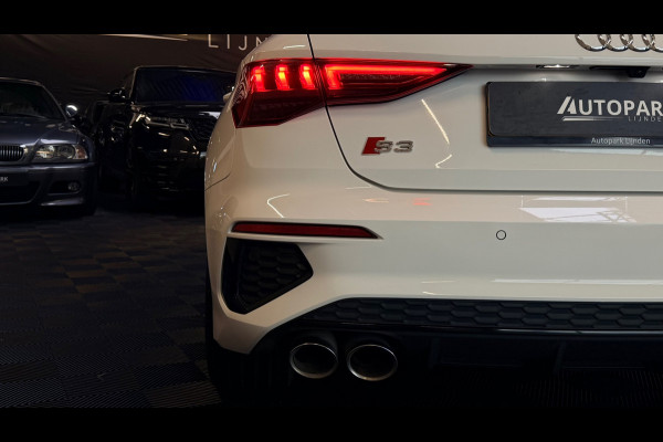 Audi S3 Sportback 2.0 TFSI S3 quattro Edition One Panoramadak/Sfeerverlichting/Carplay/ACC/Stoelverwarming/Dealeronderhouden/310PK