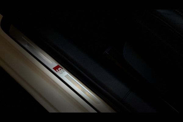 Audi S3 Sportback 2.0 TFSI S3 quattro Edition One Panoramadak/Sfeerverlichting/Carplay/ACC/Stoelverwarming/Dealeronderhouden/310PK