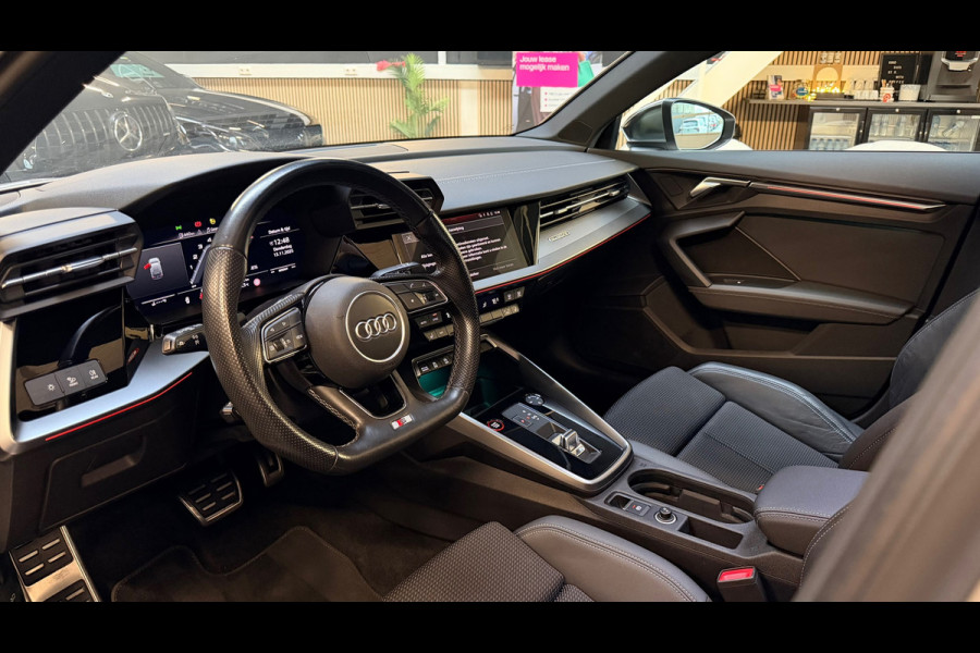Audi S3 Sportback 2.0 TFSI S3 quattro Edition One Panoramadak/Sfeerverlichting/Carplay/ACC/Stoelverwarming/Dealeronderhouden/310PK