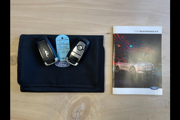 Ford Mustang Mach-E RWD 75 kWh|AFN. TREKHAAK|LEDER|ACC|B&O AUDIO|360 CAMERA|CARPLAY|STOEL-, STUURVERW.|NL-AUTO|1e EIG.|INCL. BTW|