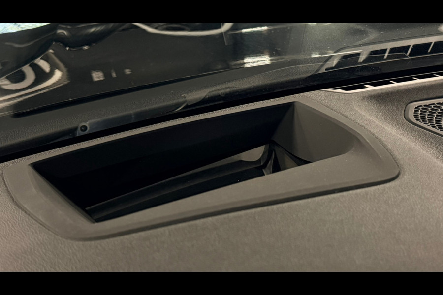 BMW 3 Serie Touring 330e High Executive M-SPORT BTW/PANO/HUD/KEYLESS/SFEERVERLICHTING/CARPLAY/DEALERONDERHOUDEN/BOMVOL!