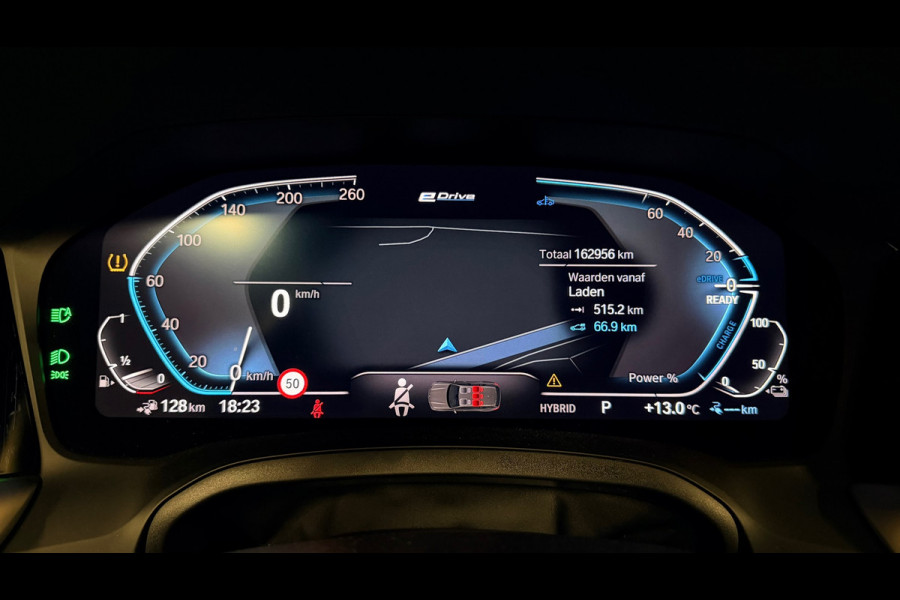 BMW 3 Serie Touring 330e High Executive M-SPORT BTW/PANO/HUD/KEYLESS/SFEERVERLICHTING/CARPLAY/DEALERONDERHOUDEN/BOMVOL!