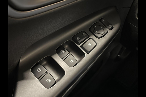 Hyundai Kona EV Comfort Smart 39 kWh|3-FASE|100% SOH|ACC|CARPLAY|CAMERA|CLIMATE,CRUISE CONTROL|1e EIG.|NL-AUTO|NAP|INCL.BTW|