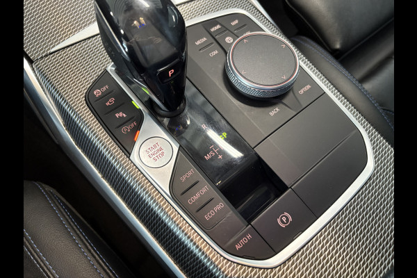 BMW 3-serie 330i M-Sport 260pk Automaat High Exec.Edition SCHUIFDAK/HARMANKARDON/LEDER/360CAMERA/HUD/19INCH