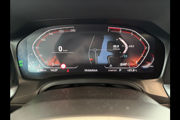 BMW 3-serie 330i M-Sport 260pk Automaat High Exec.Edition SCHUIFDAK/HARMANKARDON/LEDER/360CAMERA/HUD/19INCH