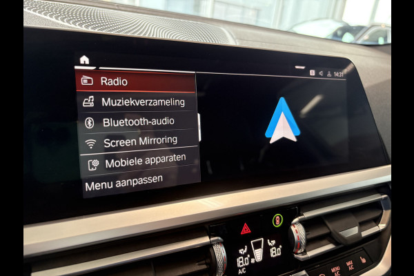 BMW 3-serie 330i M-Sport 260pk Automaat High Exec.Edition SCHUIFDAK/HARMANKARDON/LEDER/360CAMERA/HUD/19INCH