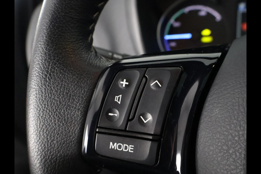 Toyota Yaris 1.5 Hybrid Executive | Panoramadak | Cruise Control | Dealer onderhouden