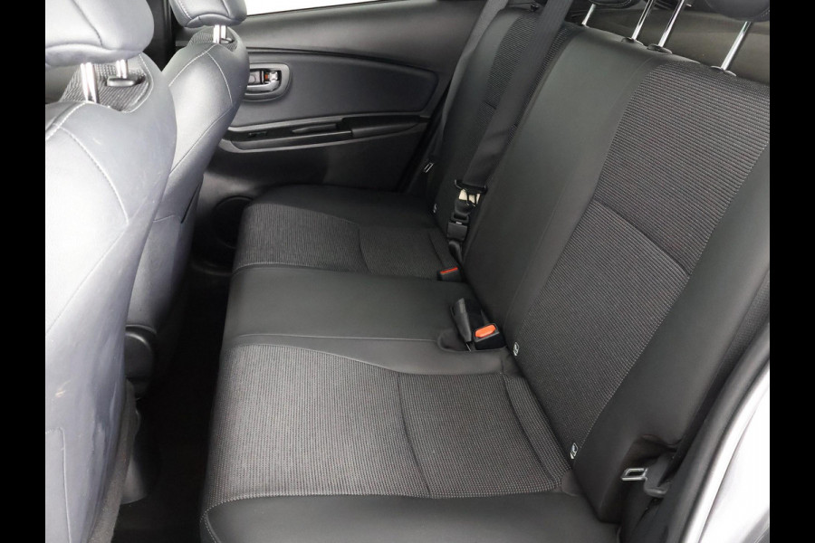 Toyota Yaris 1.5 Hybrid Executive | Panoramadak | Cruise Control | Dealer onderhouden