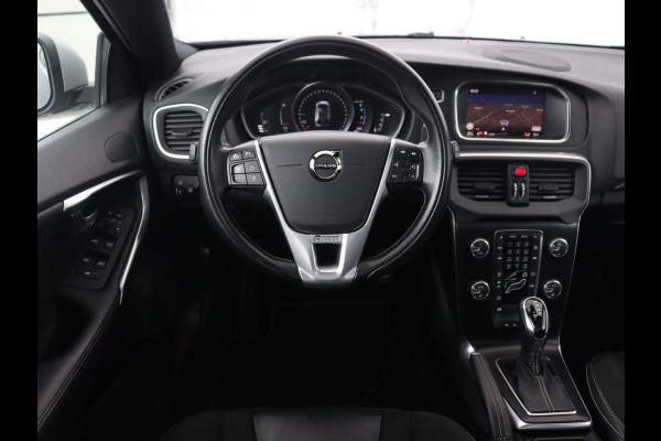 Volvo V40 1.5 T3 Polar+ Sport | Panoramadak | Stoelverwarming | Camera | Full LED | Navigatie | Park Assist | Harman/Kardon | Keyless | R Design
