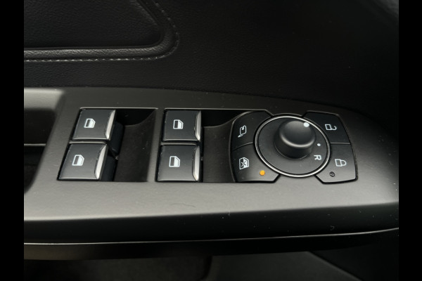 Ford FOCUS Wagon 1.0 EBH Active X 155PK AUTOMAAT! PANODAK! DRIVERPACK!