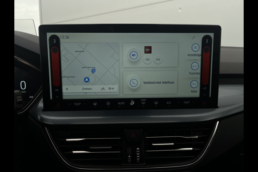 Ford FOCUS Wagon 1.0 EBH Active X 155PK AUTOMAAT! PANODAK! DRIVERPACK!