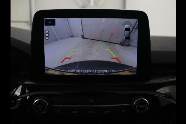 Ford Kuga 2.5 PHEV ST-Line X | Panoramadak | Head-Up | Trekhaak | Stoelverwarming | 360 Camera | B&O Sound | Carplay | Navigatie | Achterbankverwarming | Half leder | Keyless | Plug In