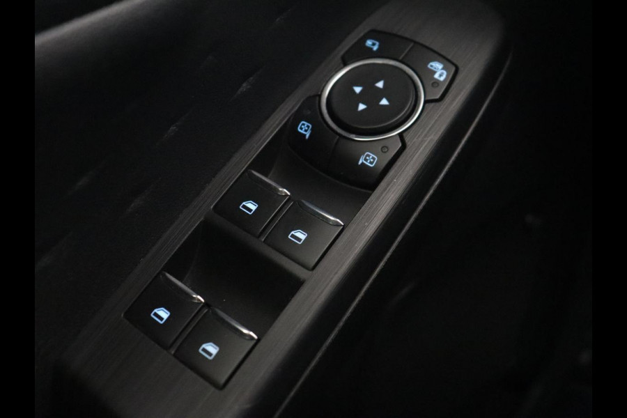 Ford Kuga 2.5 PHEV ST-Line X | Panoramadak | Head-Up | Trekhaak | Stoelverwarming | 360 Camera | B&O Sound | Carplay | Navigatie | Achterbankverwarming | Half leder | Keyless | Plug In