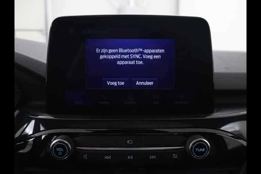 Ford Kuga 2.5 PHEV ST-Line X | Panoramadak | Head-Up | Trekhaak | Stoelverwarming | 360 Camera | B&O Sound | Carplay | Navigatie | Achterbankverwarming | Half leder | Keyless | Plug In