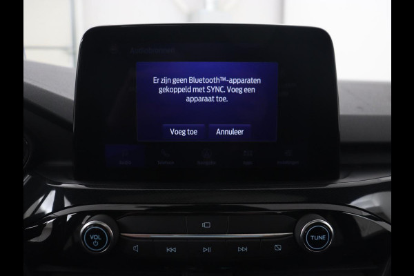 Ford Kuga 2.5 PHEV ST-Line X | Panoramadak | Head-Up | Trekhaak | Stoelverwarming | 360 Camera | B&O Sound | Carplay | Navigatie | Achterbankverwarming | Half leder | Keyless | Plug In