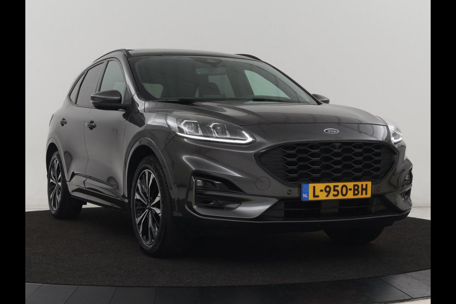 Ford Kuga 2.5 PHEV ST-Line X | Panoramadak | Head-Up | Trekhaak | Stoelverwarming | 360 Camera | B&O Sound | Carplay | Navigatie | Achterbankverwarming | Half leder | Keyless | Plug In