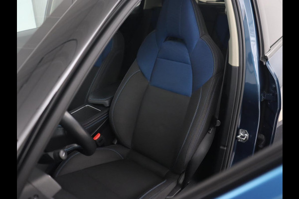 Lynk & Co 01 1.5 Plug In | Panoramadak | Trekhaak | Infinity by Harman | 360 Camera | Adaptive cruise | Stoelverwarming | Carplay | Memory | Full LED | PHEV