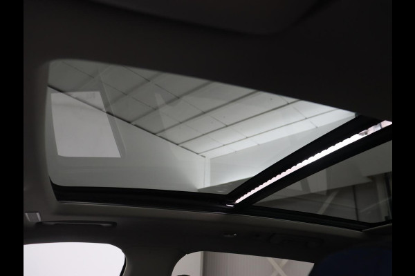 Lynk & Co 01 1.5 Plug In | Panoramadak | Trekhaak | Infinity by Harman | 360 Camera | Adaptive cruise | Stoelverwarming | Carplay | Memory | Full LED | PHEV