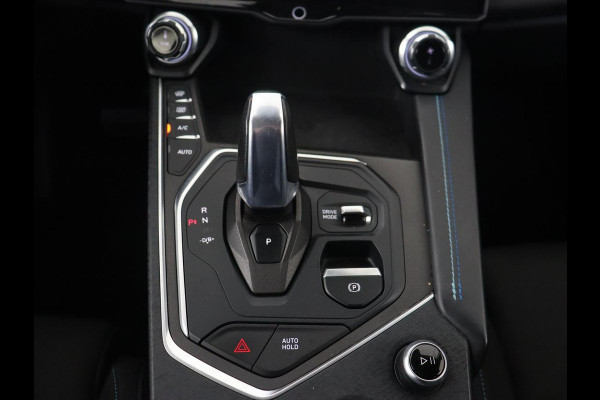 Lynk & Co 01 1.5 Plug In | Panoramadak | Trekhaak | Infinity by Harman | 360 Camera | Adaptive cruise | Stoelverwarming | Carplay | Memory | Full LED | PHEV