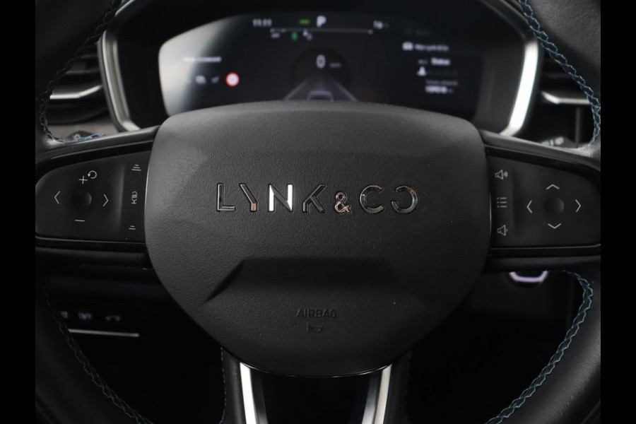 Lynk & Co 01 1.5 Plug In | Panoramadak | Trekhaak | Infinity by Harman | 360 Camera | Adaptive cruise | Stoelverwarming | Carplay | Memory | Full LED | PHEV