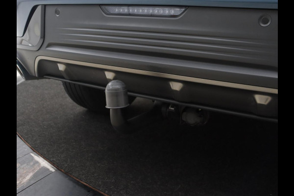 Lynk & Co 01 1.5 Plug In | Panoramadak | Trekhaak | Infinity by Harman | 360 Camera | Adaptive cruise | Stoelverwarming | Carplay | Memory | Full LED | PHEV