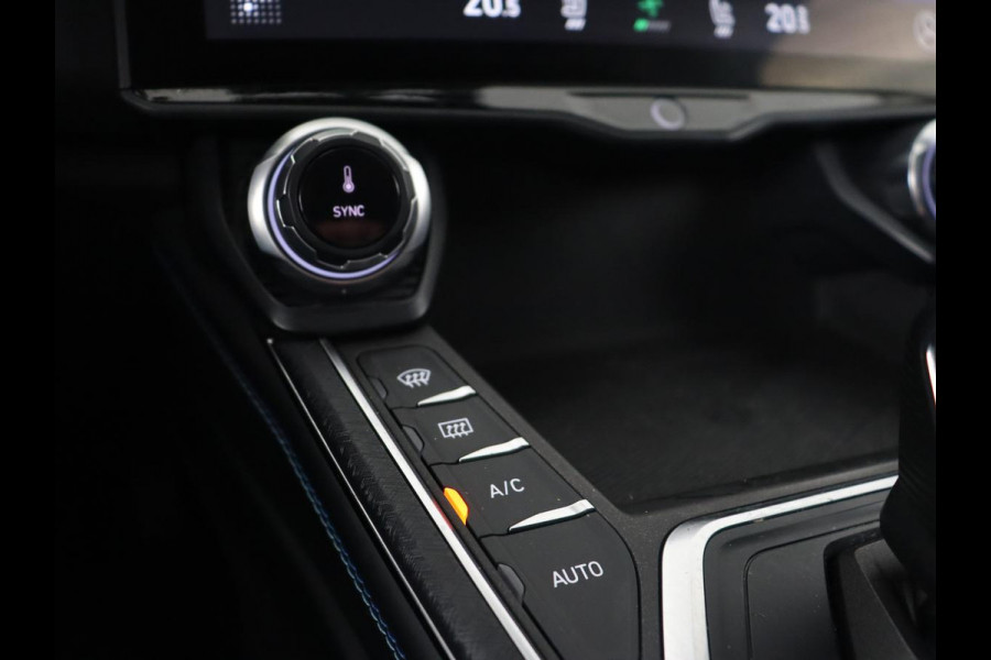 Lynk & Co 01 1.5 Plug In | Panoramadak | Trekhaak | Infinity by Harman | 360 Camera | Adaptive cruise | Stoelverwarming | Carplay | Memory | Full LED | PHEV