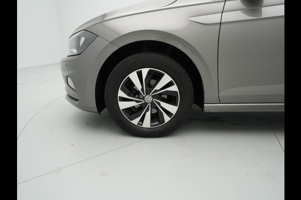 Volkswagen Polo 1.0 TSI 95pk Comfortline Navigatie Carplay Acc Pdc Dab 146