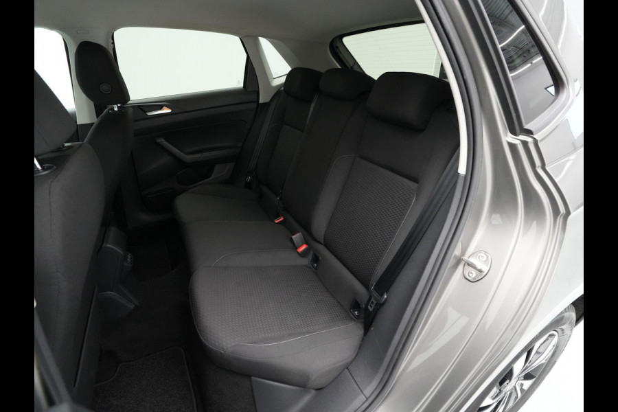 Volkswagen Polo 1.0 TSI 95pk Comfortline Navigatie Carplay Acc Pdc Dab 146