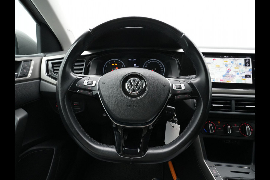 Volkswagen Polo 1.0 TSI 95pk Comfortline Navigatie Carplay Acc Pdc Dab 146