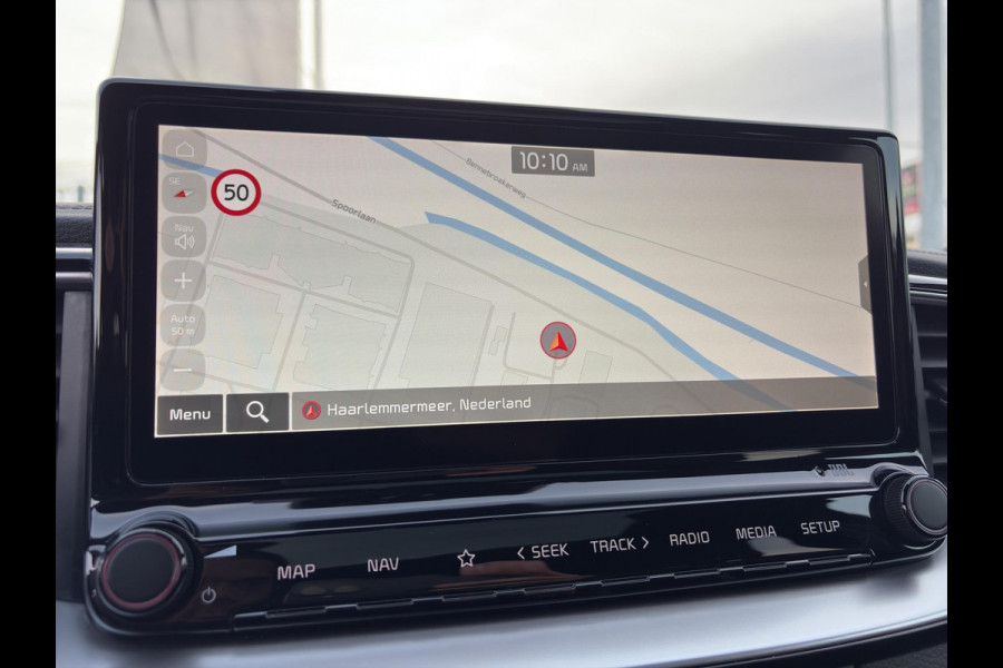 Kia Ceed Sportswagon 1.5 T-GDi GT-PlusLine Automaat | Panoramadak | Leder/Alcantara | Camera | Navi | Stuur-/Stoelverwarming | 18” Velgen | Clima | Key-Less | PDC | Cruise | LED |