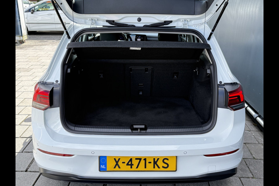 Volkswagen Golf BWJ 2023 | 1.5TSI 131PK Life Bus AUTOMAAT | CLIMA | NAVI | PDC | CRUISE | CAMERA A | STOELVERW |