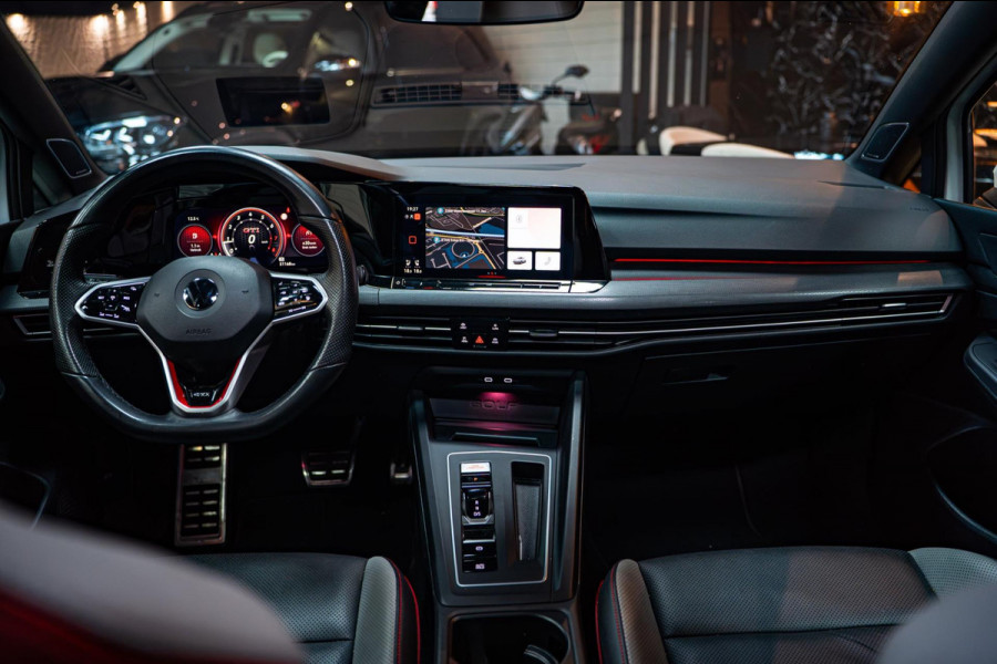 Volkswagen Golf 2.0 GTI|PANO|AUT|LEDER|IQLIGHT
