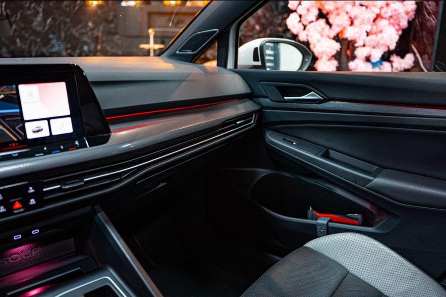Volkswagen Golf 2.0 GTI|PANO|AUT|LEDER|IQLIGHT