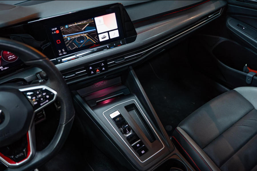 Volkswagen Golf 2.0 GTI|PANO|AUT|LEDER|IQLIGHT