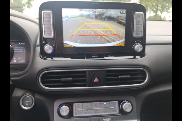 Hyundai Kona EV Premium 64 kWh | Leder | LED | Adaptive CC | Camera | (occasion)