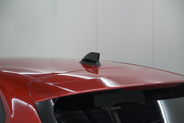 Renault Clio 1.6 E-Tech Full Hybrid 145 techno | 360 Camera | Adaptieve Cruise Control | Dodehoekdetectie | 9.3 Inch Groot Scherm