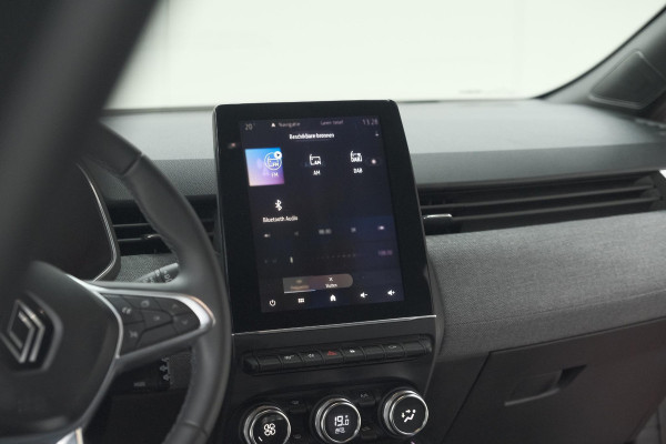 Renault Clio 1.6 E-Tech Full Hybrid 145 techno | 360 Camera | Adaptieve Cruise Control | Dodehoekdetectie | 9.3 Inch Groot Scherm