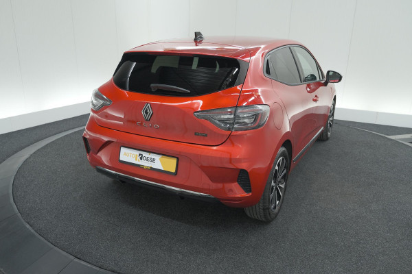 Renault Clio 1.6 E-Tech Full Hybrid 145 techno | 360 Camera | Adaptieve Cruise Control | Dodehoekdetectie | 9.3 Inch Groot Scherm